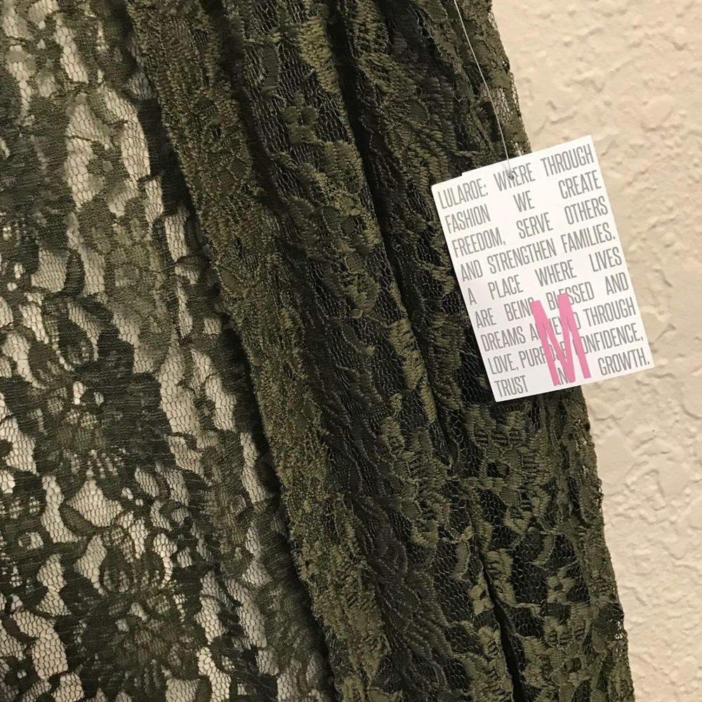 LuLaRoe Joy - Size Medium - New with Tags